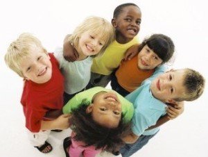 Nivel de Compromiso en los niños – Educando con Alegría